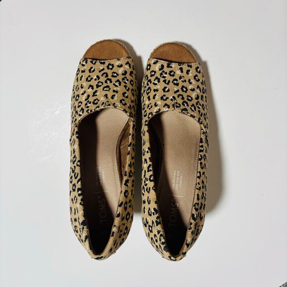 TOMS Cheetah Print Wedges – Peep Toe Espadrille Heel - Picture 6 of 9